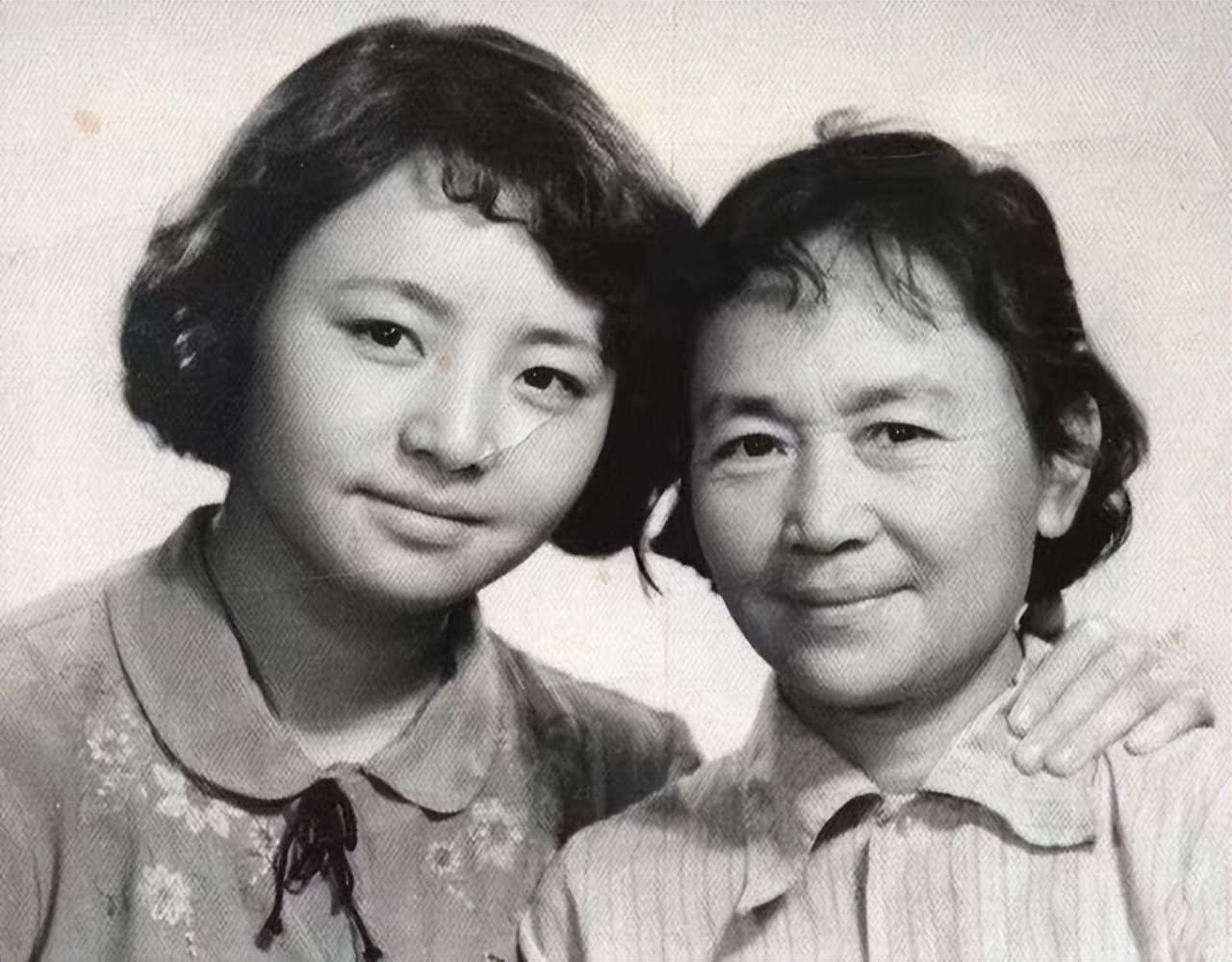 白富美家世显赫,9位娱圈消失的白富美