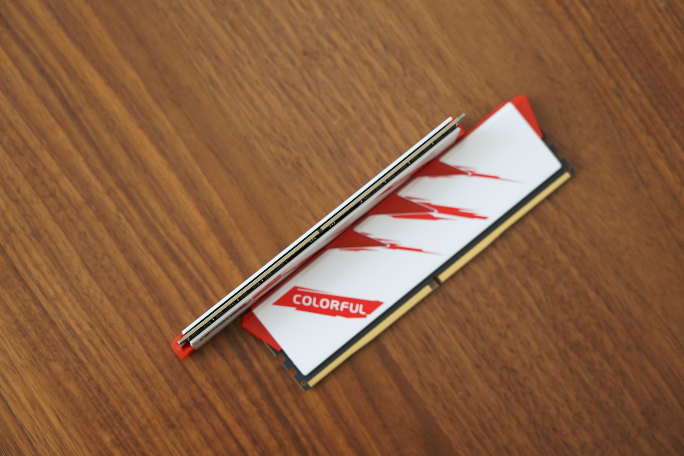 2000到3000元纯白海景房电脑配置,1800预算组装海景房电脑配置推荐