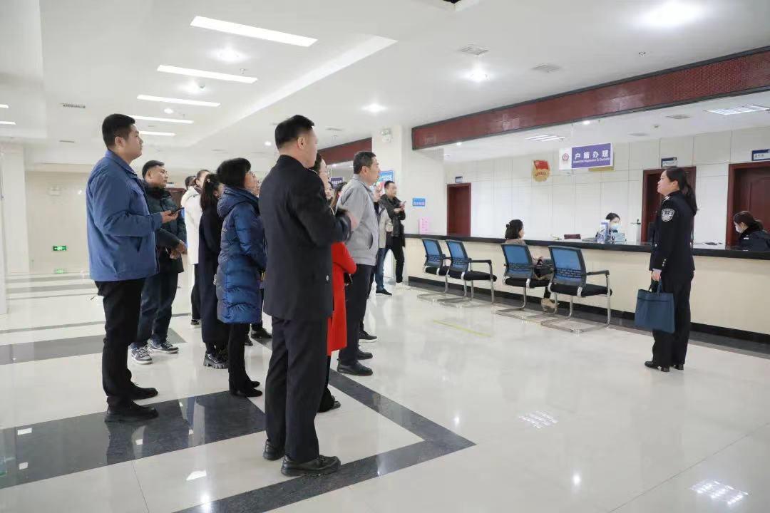 警企融合显成效,警企携手共发展