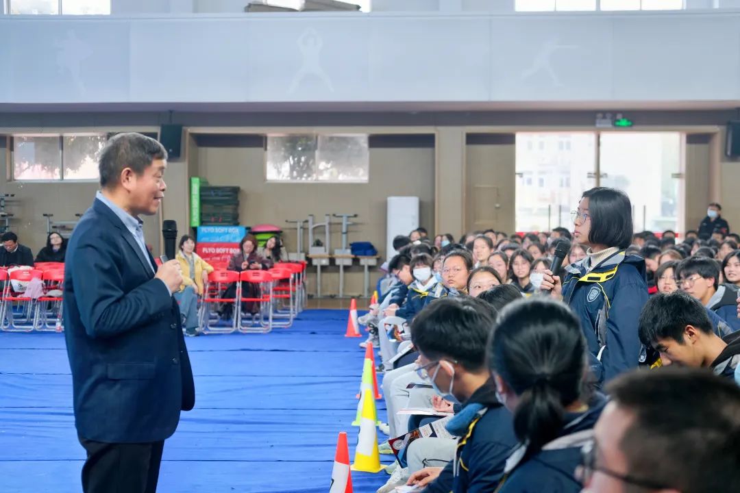 娓呭崕澶у鎷斿皷鍒涙柊浜烘墠鍩瑰吇鍚嶅崟,娓呭崕c9鍚嶅崟鍏ず