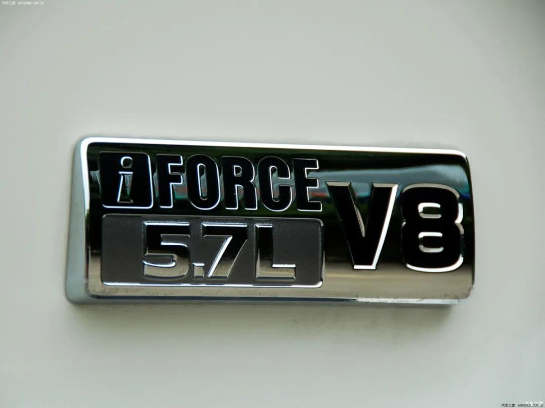 丰田红杉vs兰德酷路泽价格,丰田红杉二手车v6