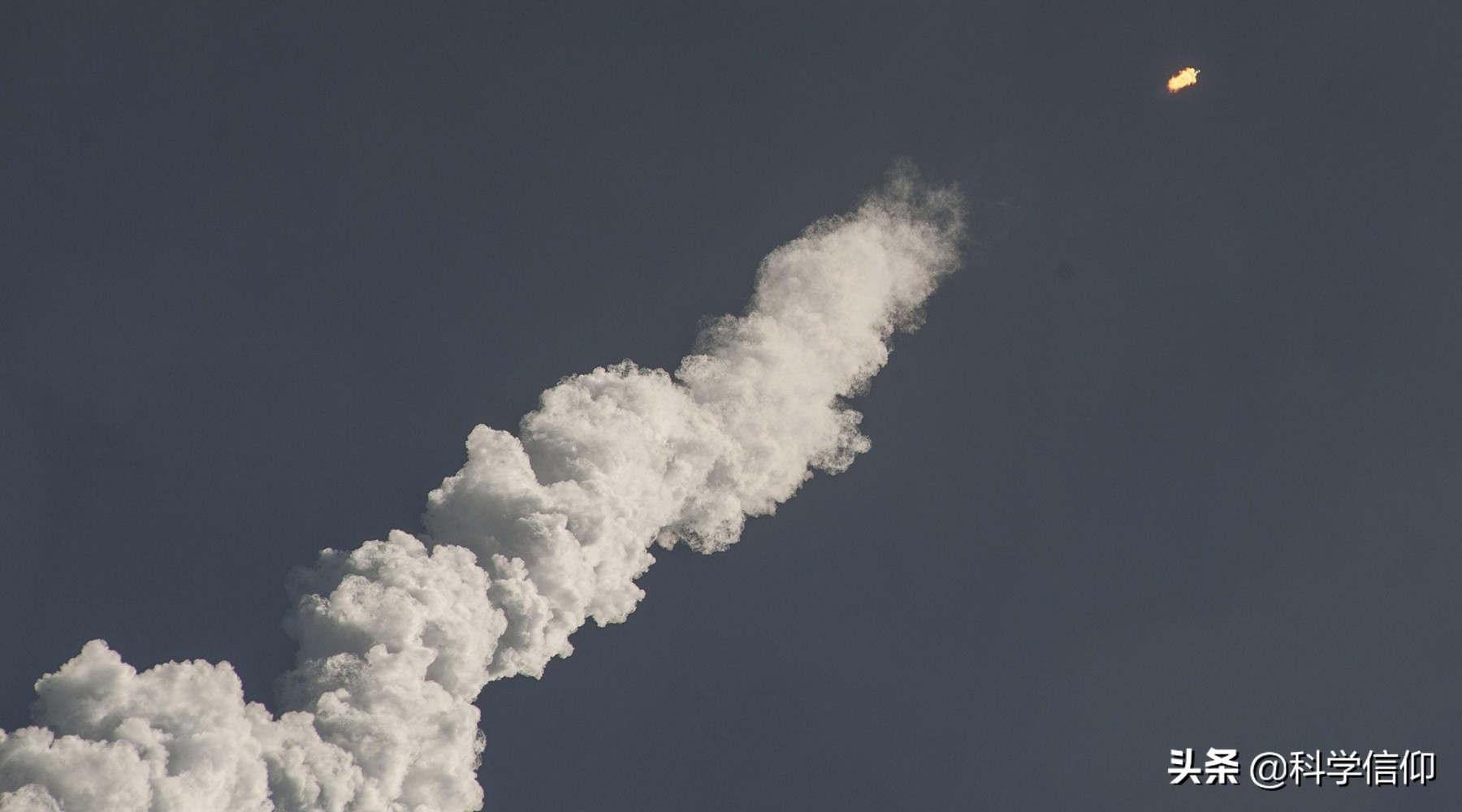 探测地外星球，探测器是沿直线飞过去的吗？霍曼转移轨道了解一下