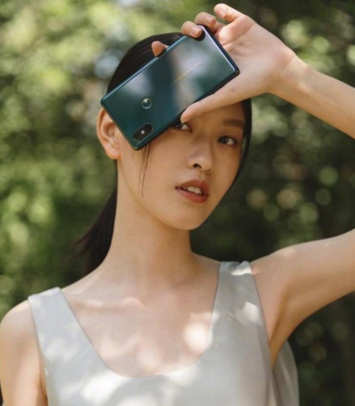 雷军小米手机最经典一句话,雷军谈小米第一款手机