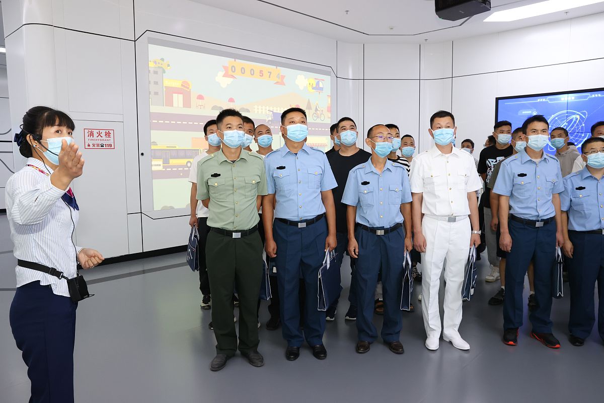 40岁三级调研员有发展吗,政府四级调研员是做什么的