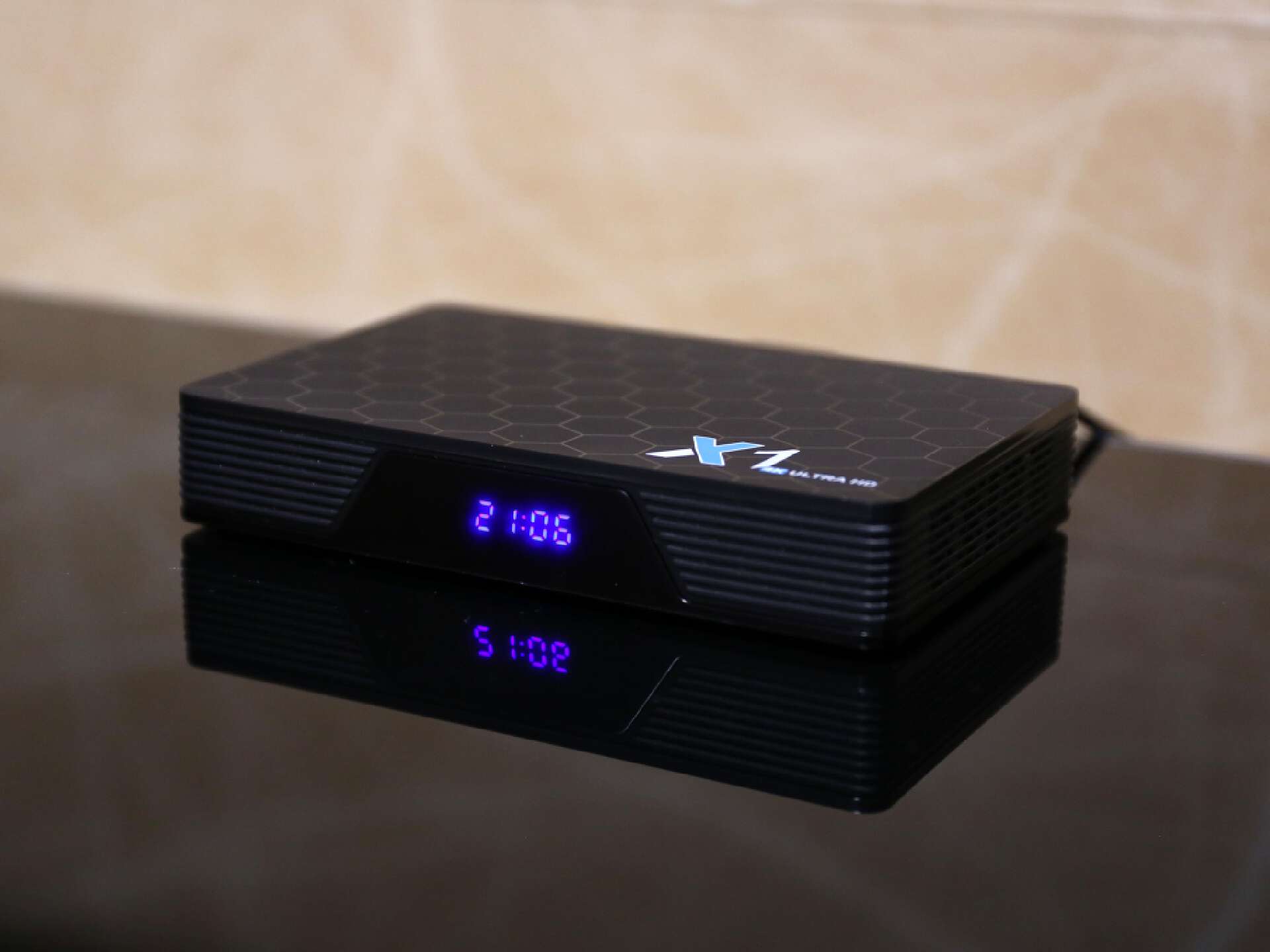 现在的智能电视还需要电视盒子吗,有智能电视了还需要电视盒子干嘛