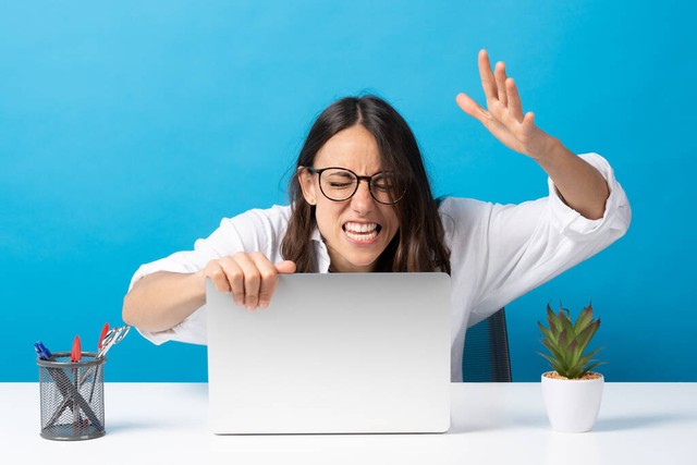 遇到爱骂人的领导怎么应对,碰上一个爱骂人的领导怎么相处