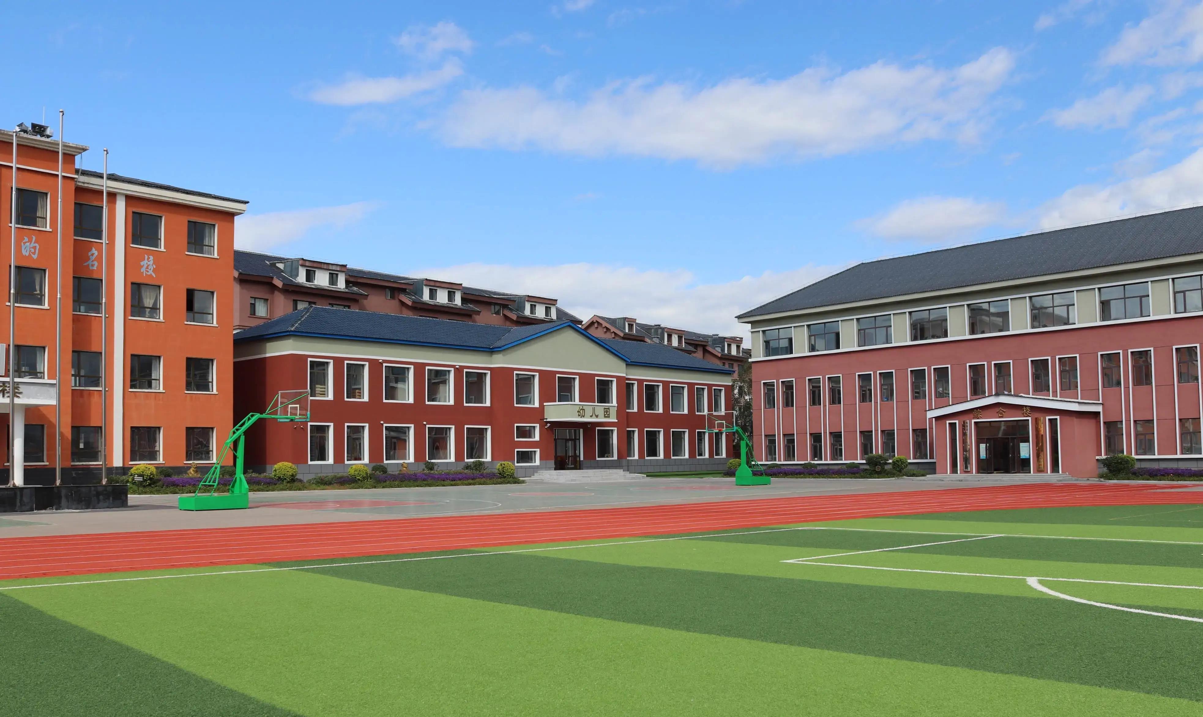 14岁少女被6人轮奸，围观同学却喊加油，究竟谁毁了她的一生