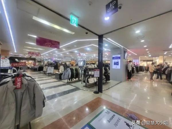 中国人入境韩国被挂黄牌视频,中国游客入韩被挂黄牌