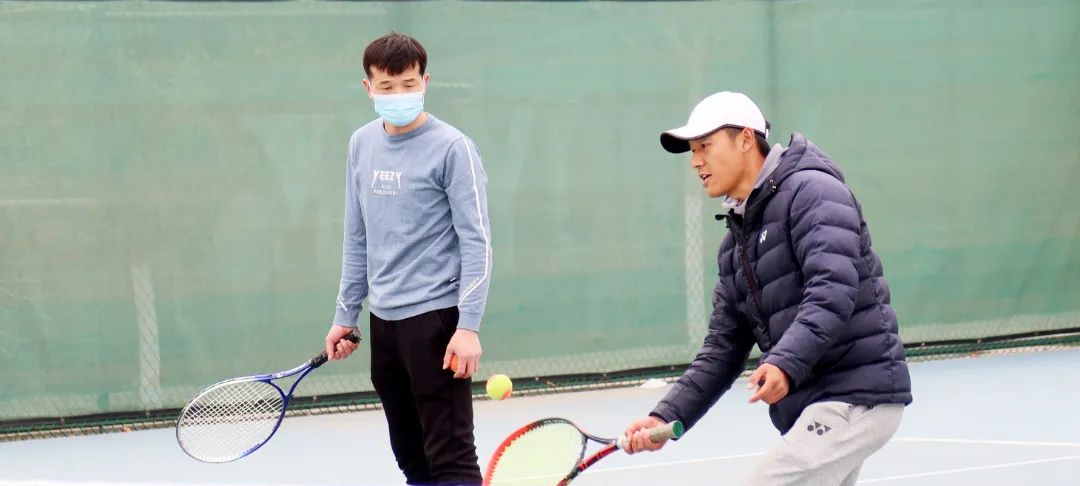 全民健身日健身盛宴点燃运动激情,周末公益养生课