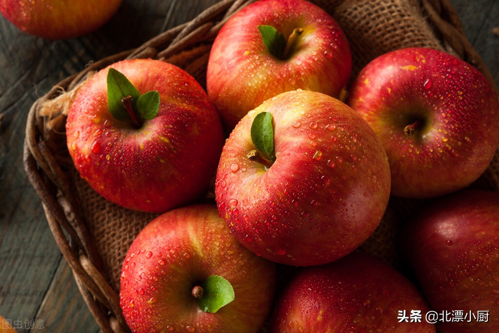 今天正月初七是所有人生日，家里记得摆3果，做4事，寓意多福多寿