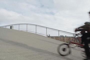 充电宝变电动自行车,电动自行车锂电充电宝