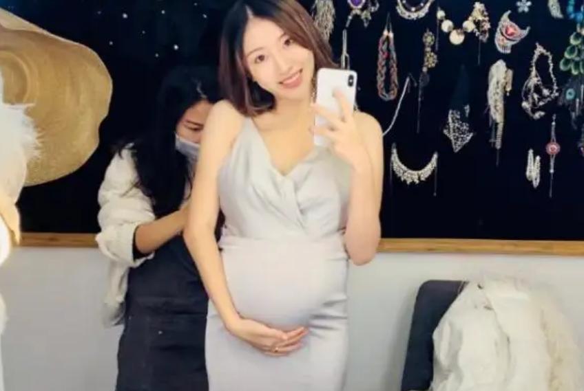 体操周捷图片,体操女神周捷