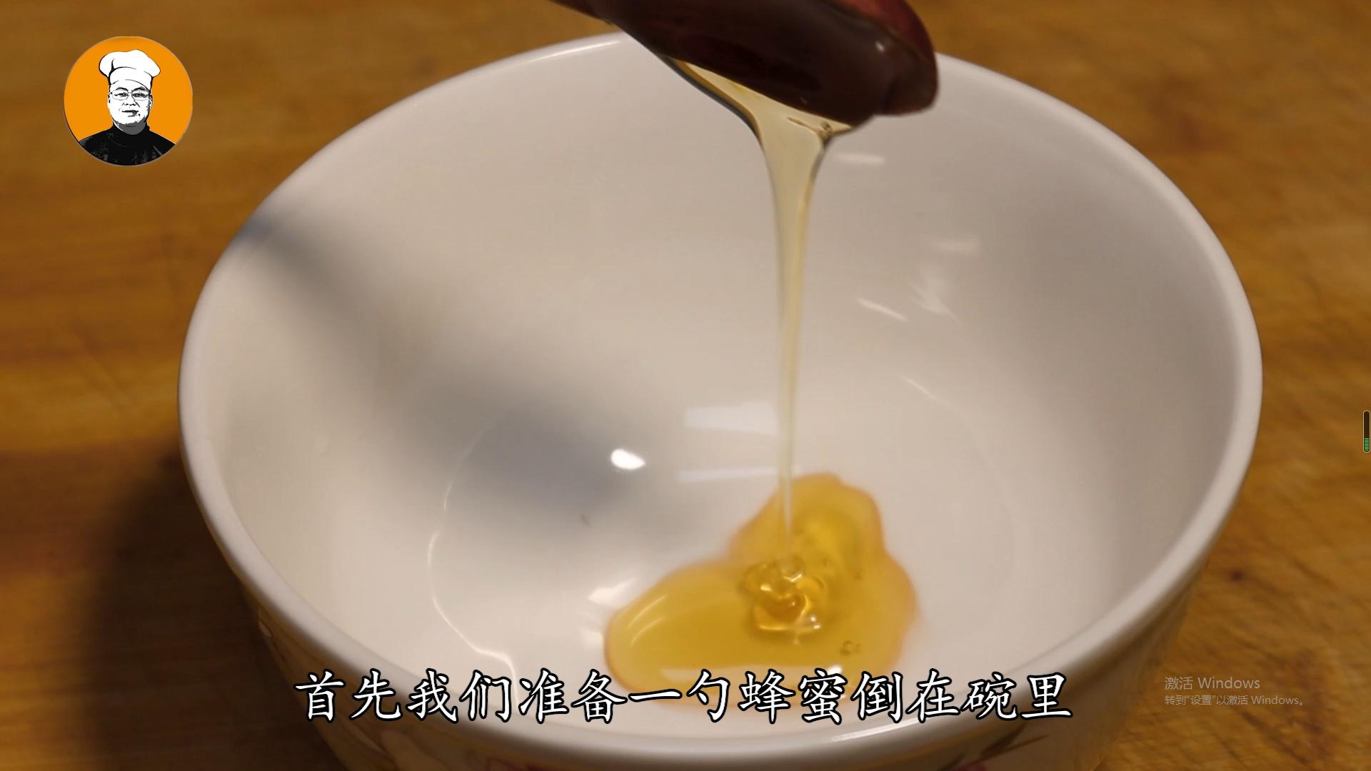 冬天手裂口脱皮擦什么最好,手脚粗糙干裂倒刺