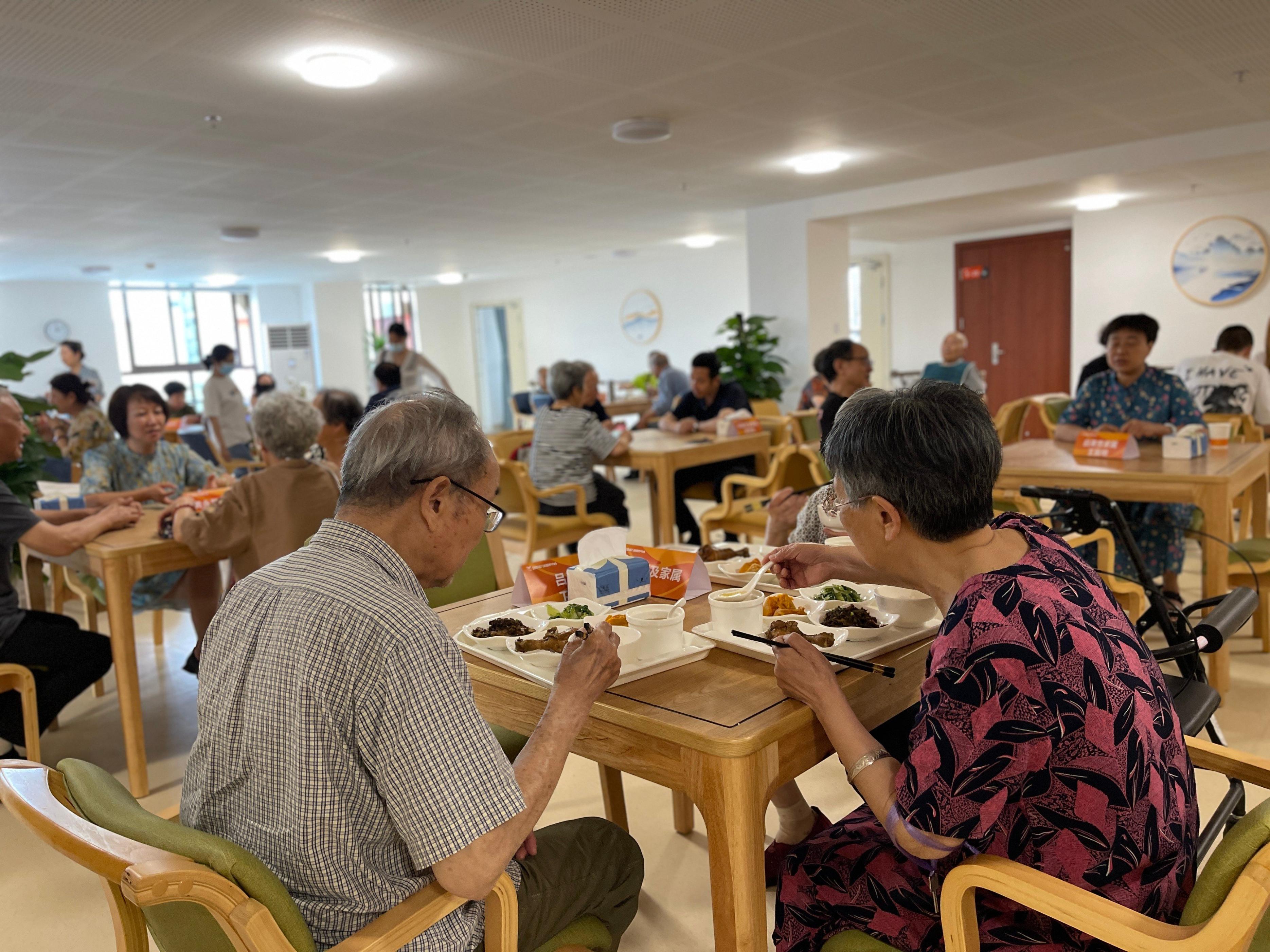 康养养老中心运营方案,武侯区智能医养结合养老院机构