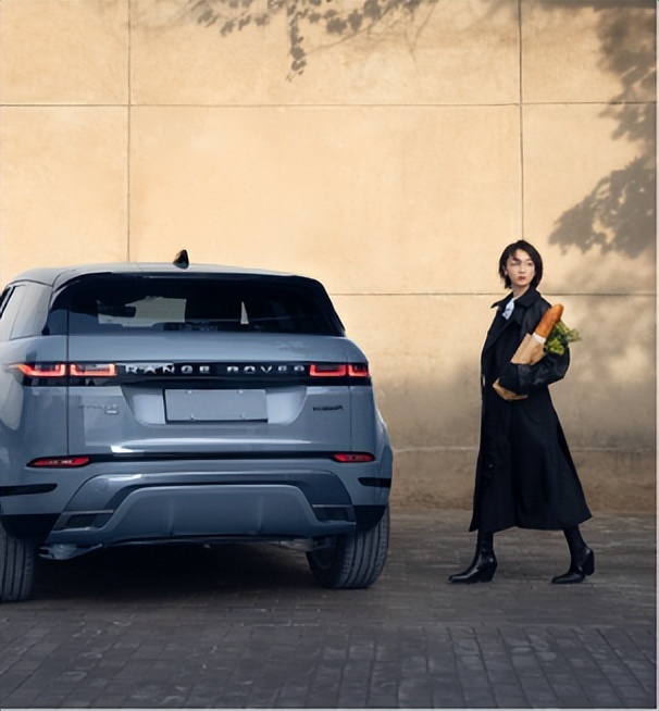 三金影后周冬雨黄晓明,三金影后被嫌弃