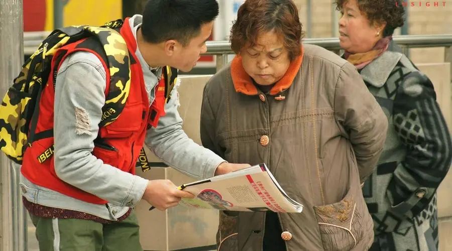 人家上门销售被骗该怎么要回钱,上门推销净水器被骗怎么挽回钱财