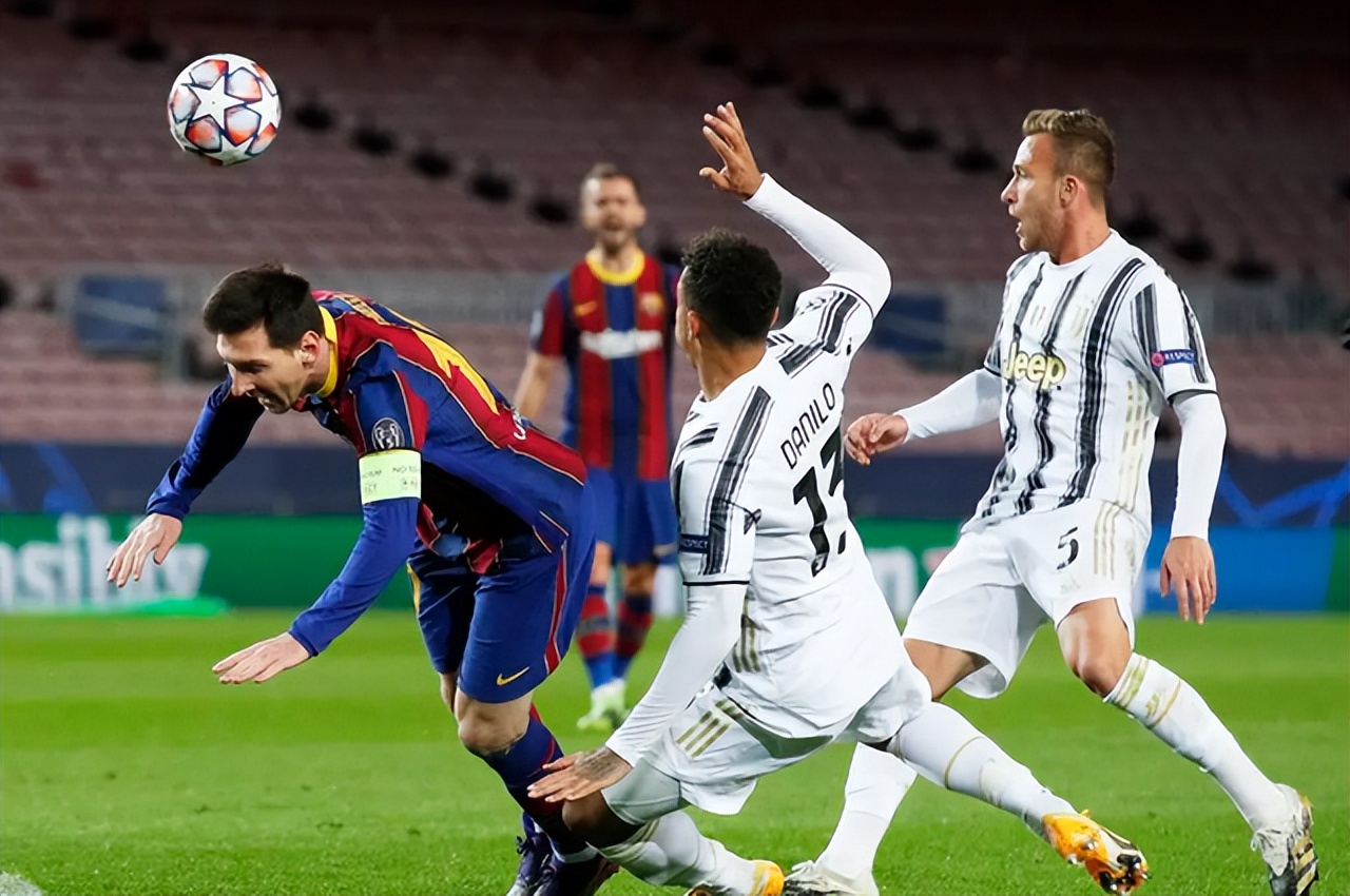 巴萨欧冠裁判门再度引发争议,巴萨陷入“裁判门”风波哪次