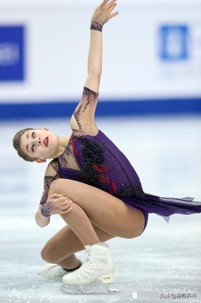 K宝丢冠引教练不满：不该放弃抗争！“她会故意失误”预言成真