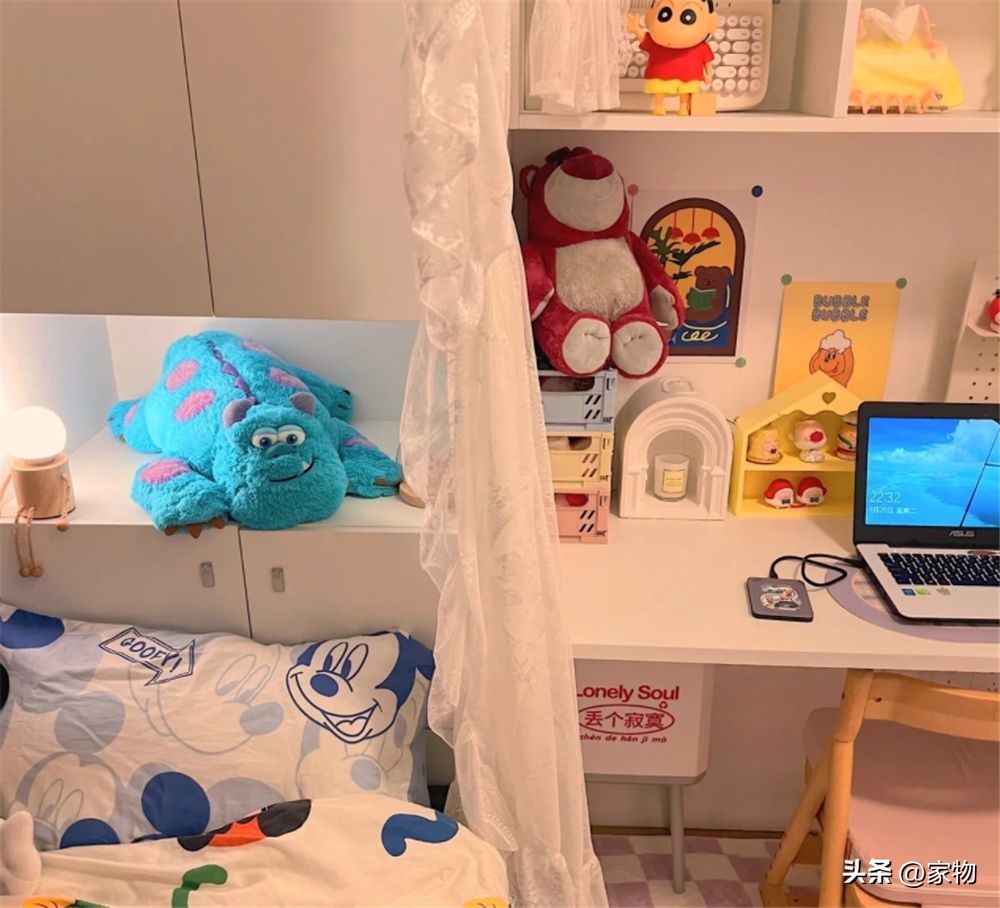 广东姑娘在北方布置房间,单身女生房间布置温馨小窝