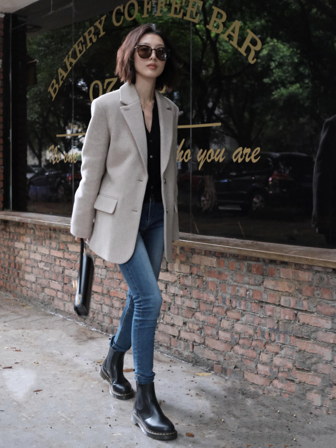 职场OL冬季离不开“羊毛西装”，借鉴这组搭配，日常通勤也很时髦