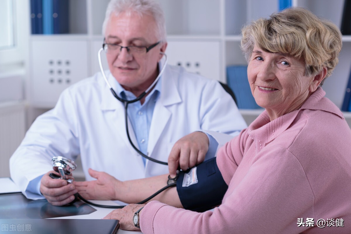 高血压不能吃味精鸡精吗,血压高与吃鸡精有关吗