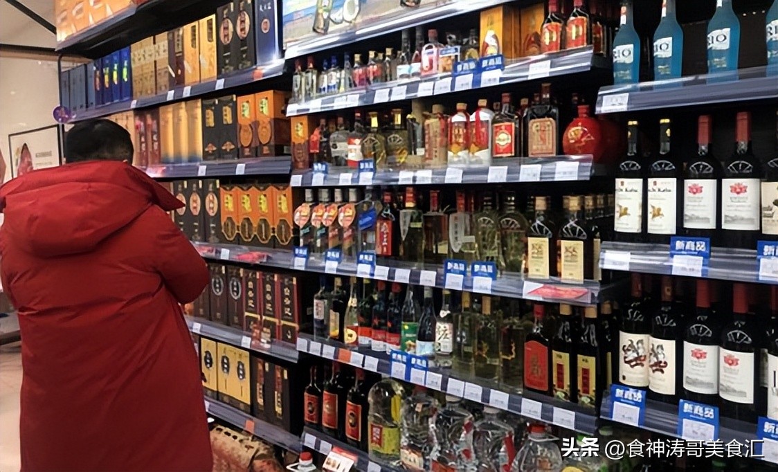 中国最好喝的几款浓香白酒,推荐几款上档次好喝又不贵的白酒