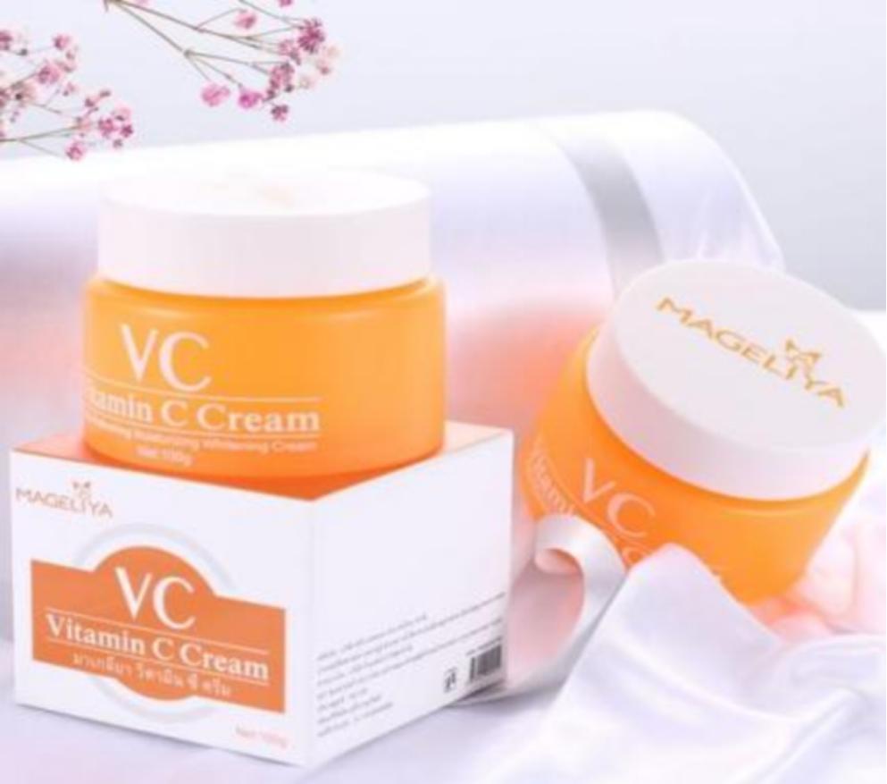 万万没想到学会这个小妙招,淡化鱼尾纹最简单的方法