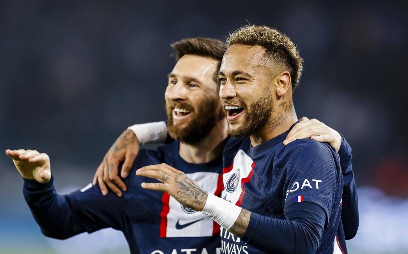 官宣梅西离队,c罗梅西共同转会巴黎圣日耳曼