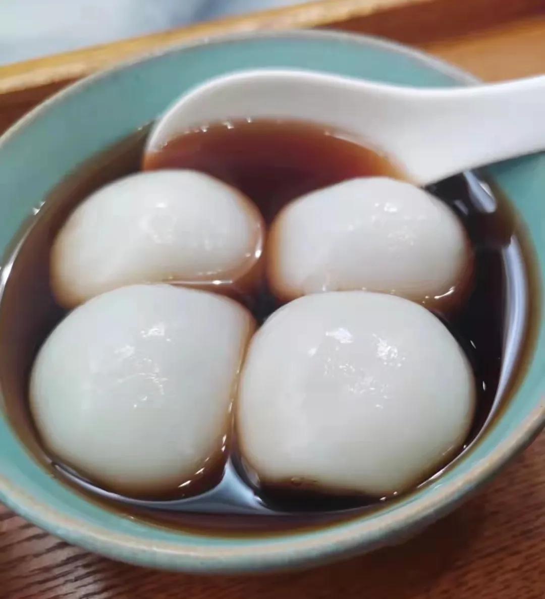 吃货们千万不要错过的昆明美食街,昆明翠湖公园附近美食街