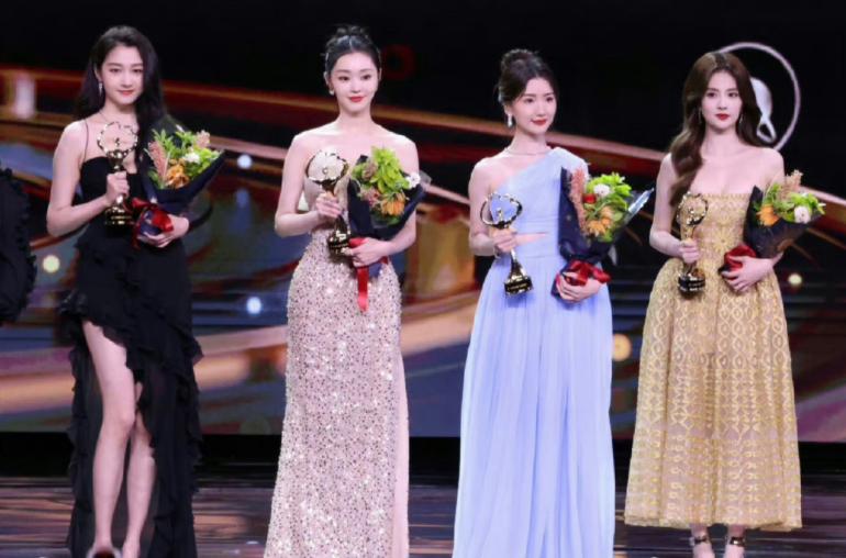 从小黑妞到“白灯泡”，吃美白药、猪蹄敷脸、全身涂粉…女星真难