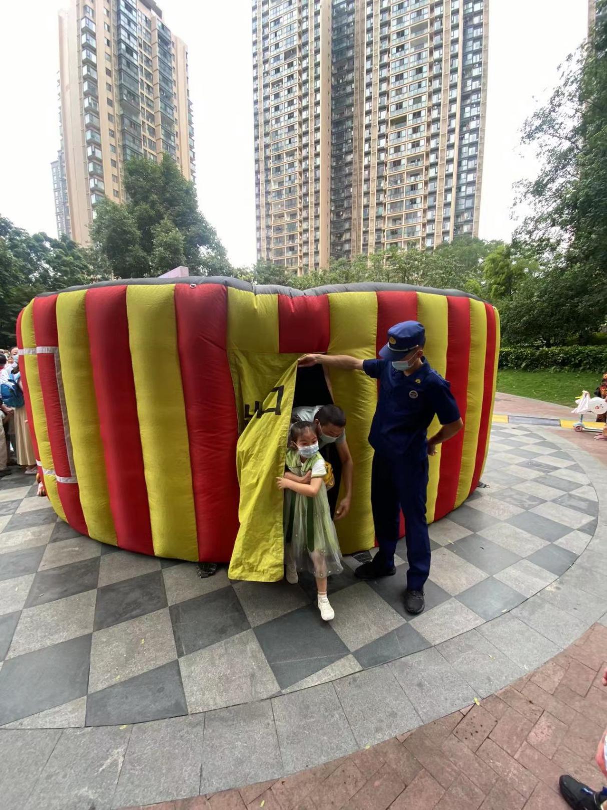 成都高新区中和街道化龙社区,社区防火防盗防诈骗宣传通告