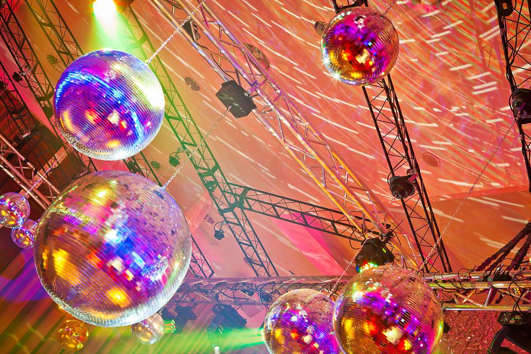 成都和重庆的舞厅哪个好一点,成都和西安舞厅对比