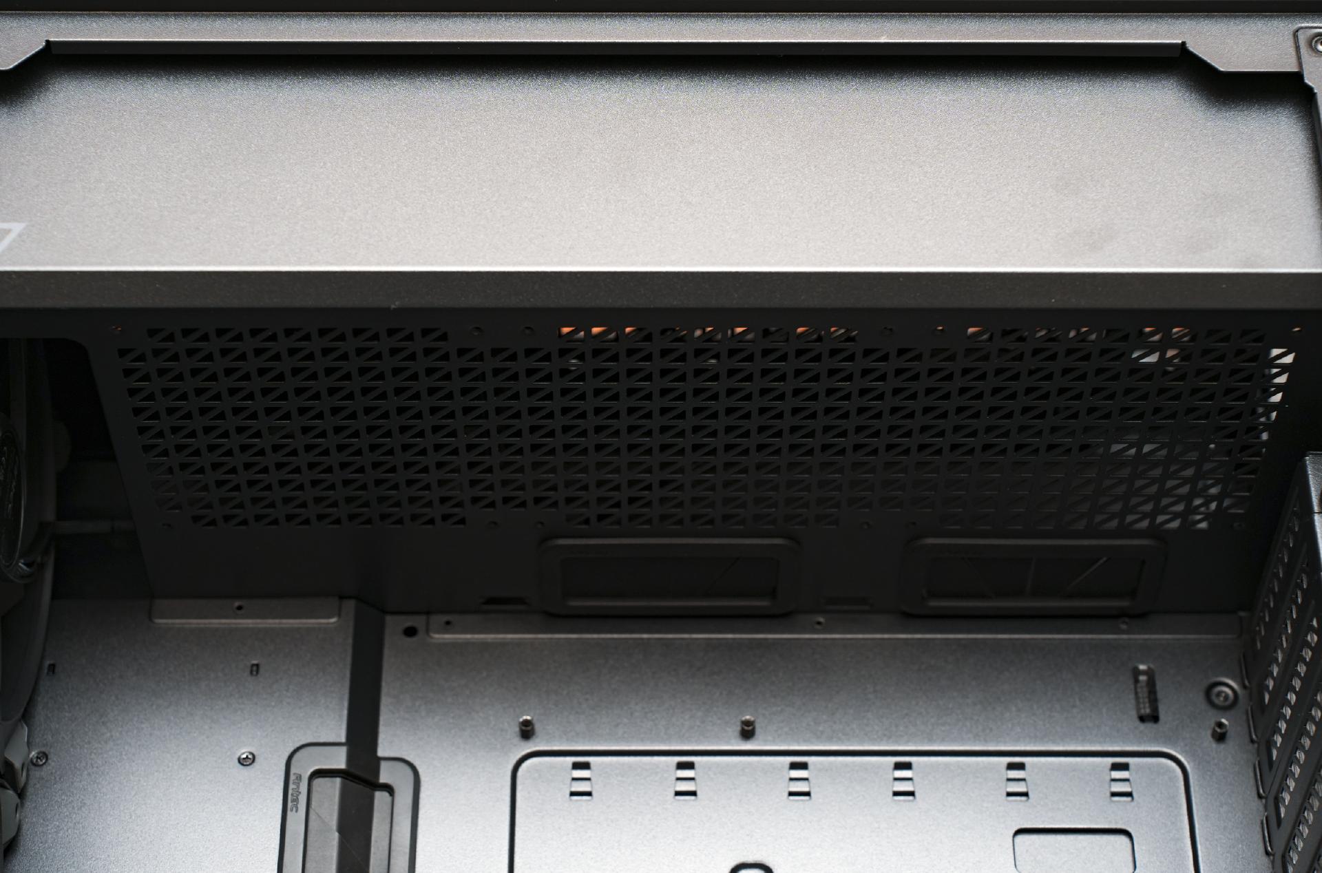 安钛克p1初星装什么水冷,安钛克p1机箱