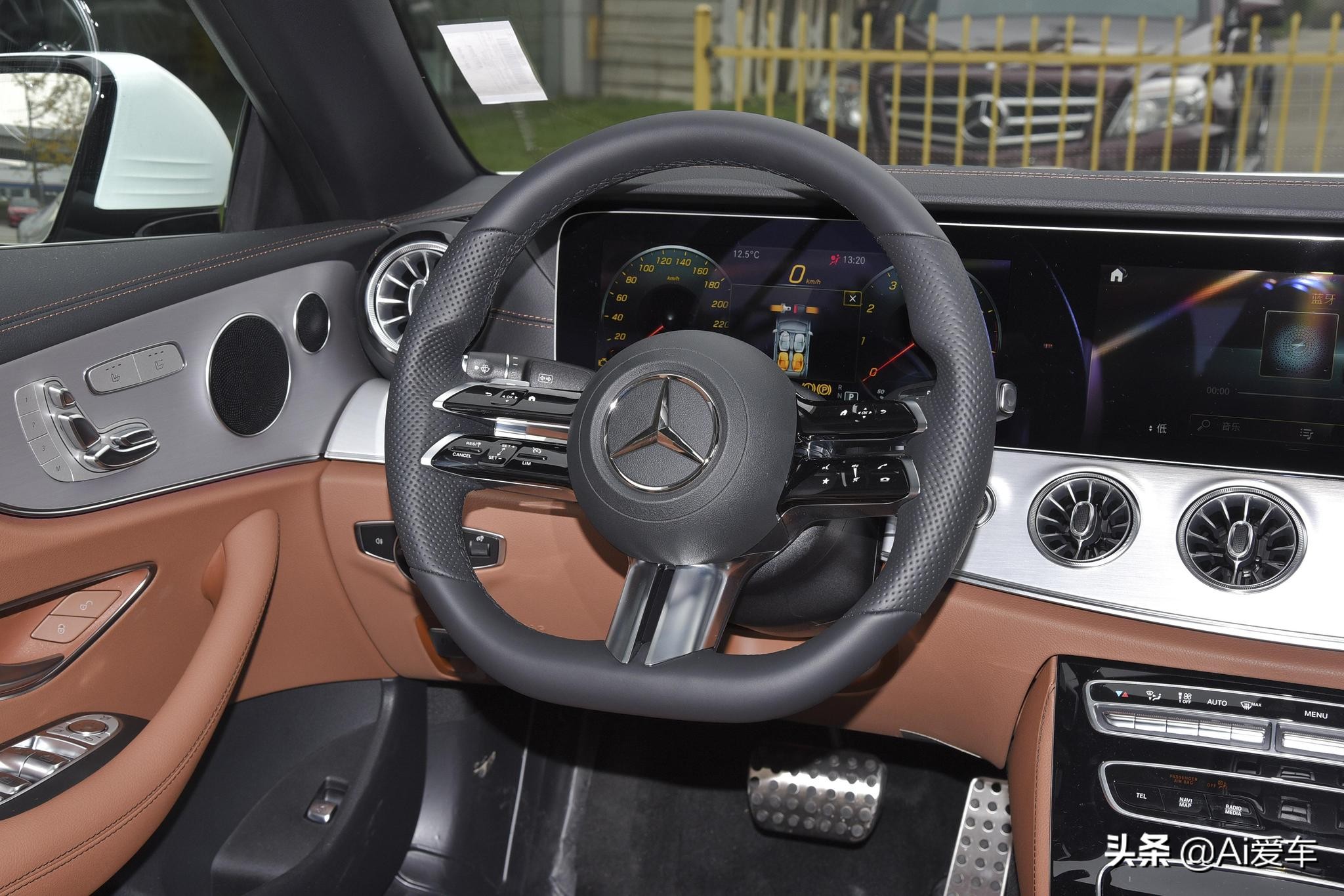 进口奔驰e双门轿跑车测评,2019款奔驰e四座硬顶敞篷