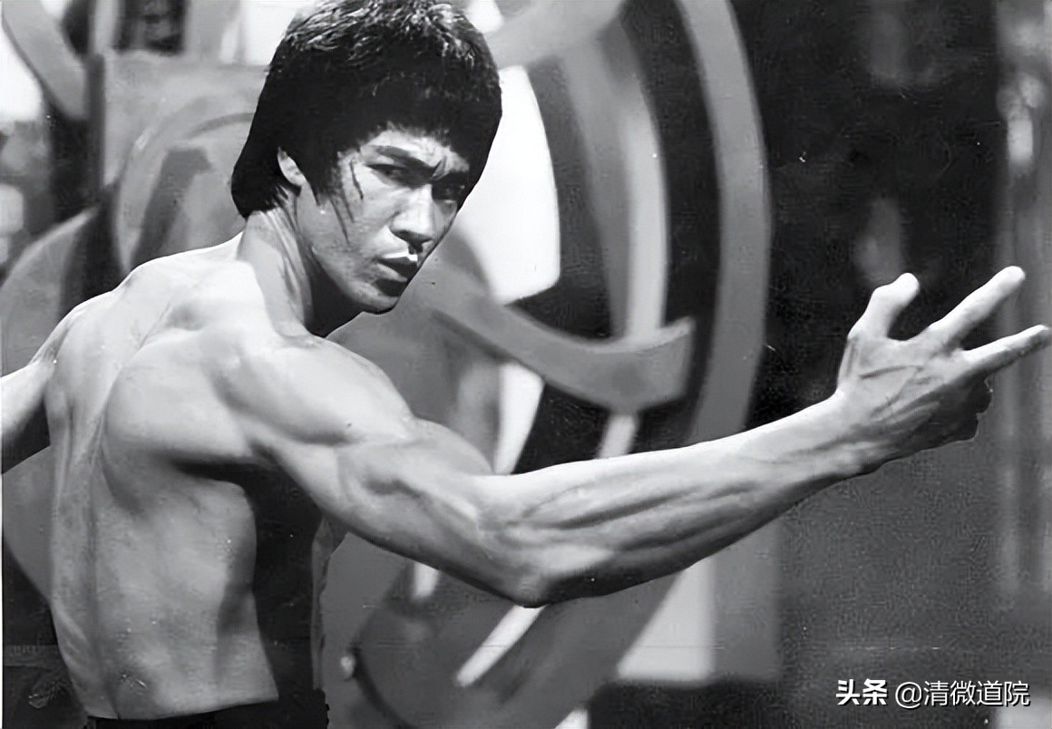 李小龙拳速训练方法,李小龙必杀技八根手指