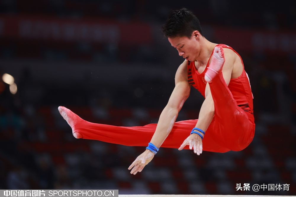 体操世锦赛中国男队力压日本夺冠,体操世锦赛预赛中国男团