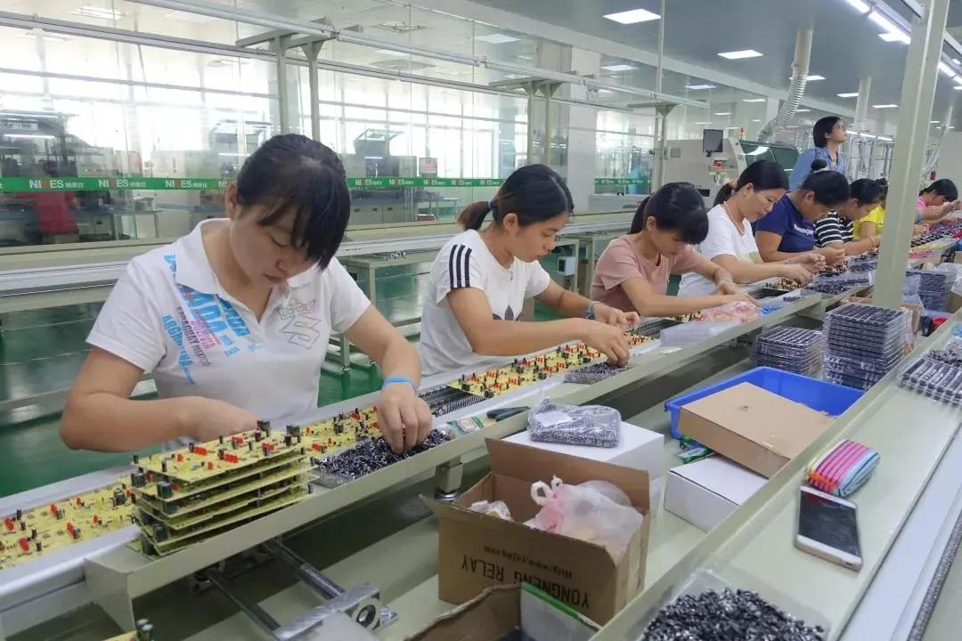 火爆全网的张同学家用的电饭锅，竟然产自湛江，你家肯定也有！