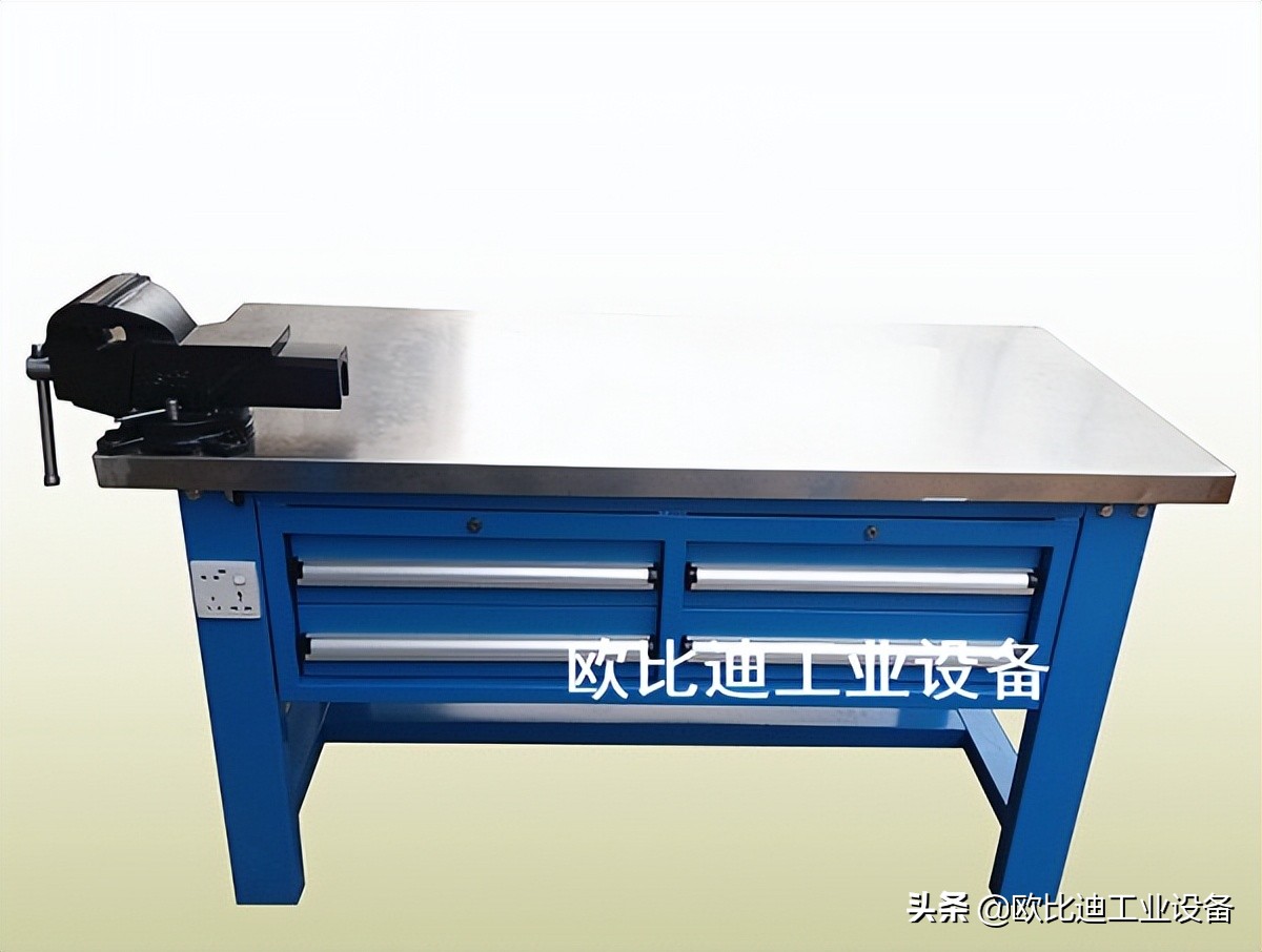 教学实验室设备生产车间,教学实训台架