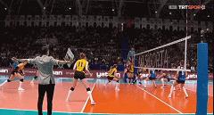 排球的三个位置,排球场地的六个位置图