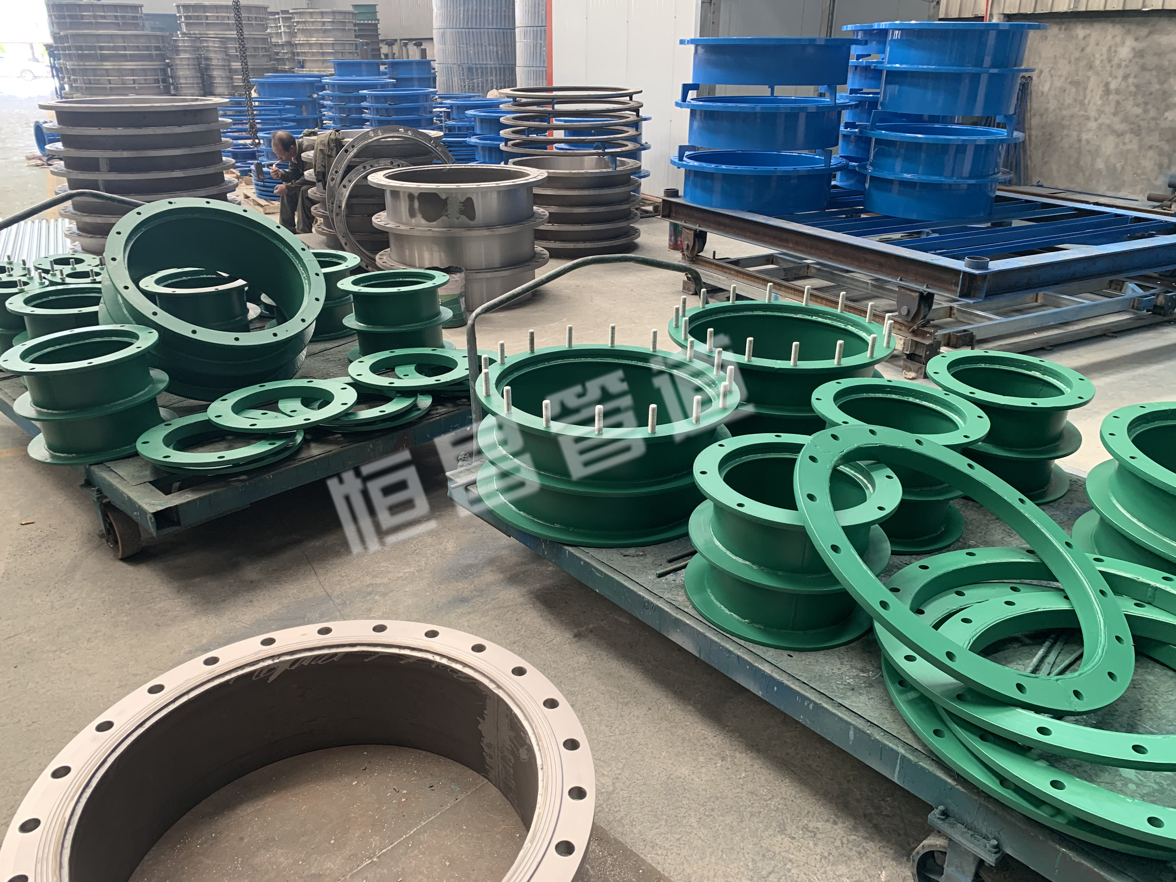 电气密闭套管,密闭套管预埋用出墙吗