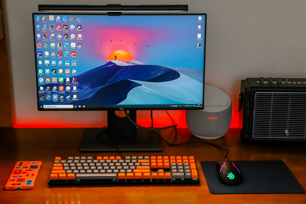 办公纯黑色机械键盘,工业风机械键盘