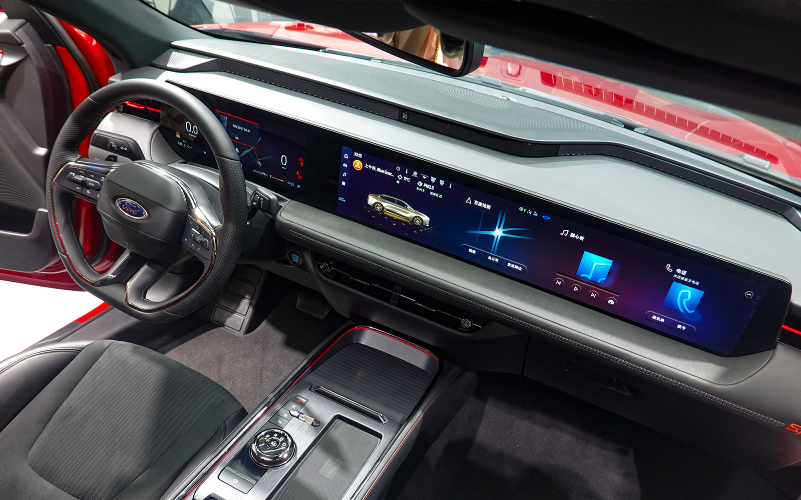 有了这台蒙迪欧ST-Line，邦德执行任务是不是就不用自己开车了？