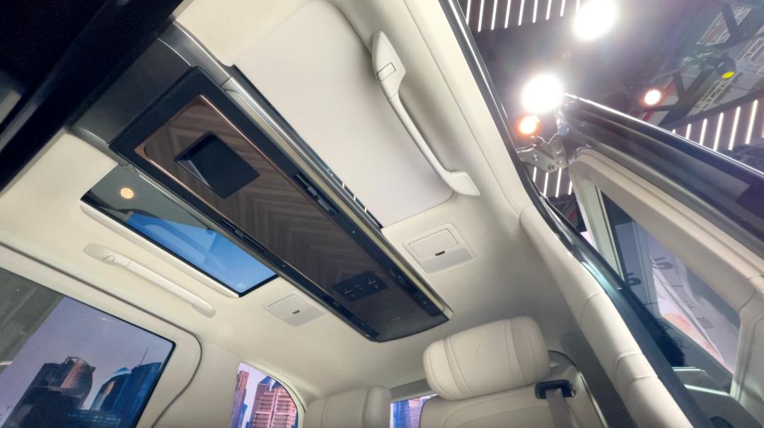 一位航空工程出身，兴趣是走遍全日本温泉的雷克萨斯国际总工程师