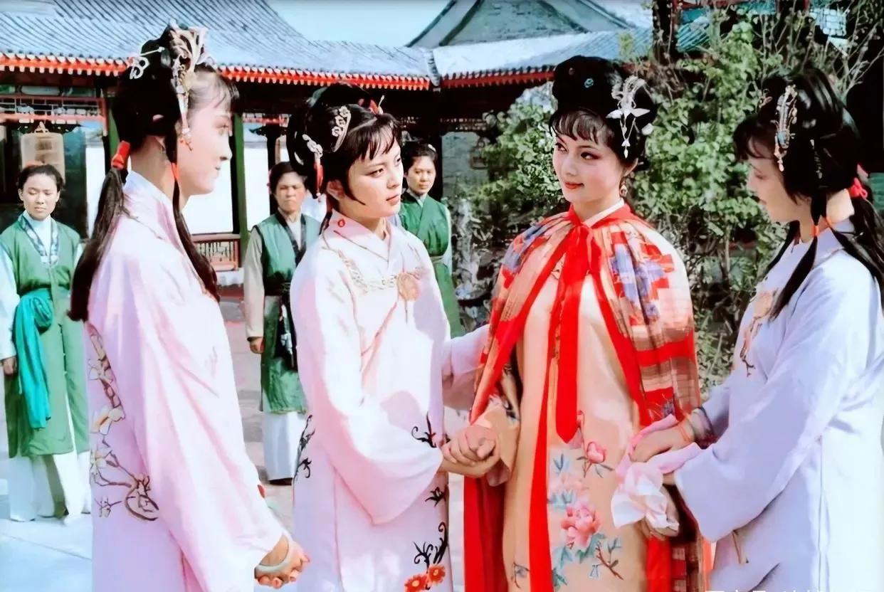 红楼梦人物关系超详细解读,红楼梦中人物的年龄及生日