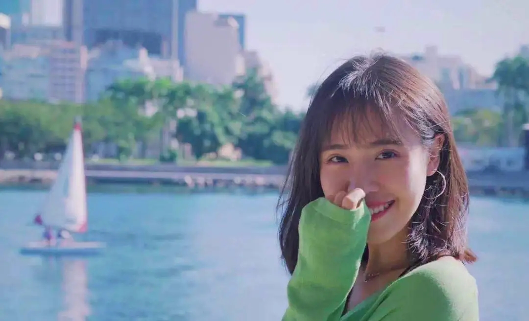 “夸夸界天花板”房琪：比起奋斗史，她的爱情观更值得女孩学习