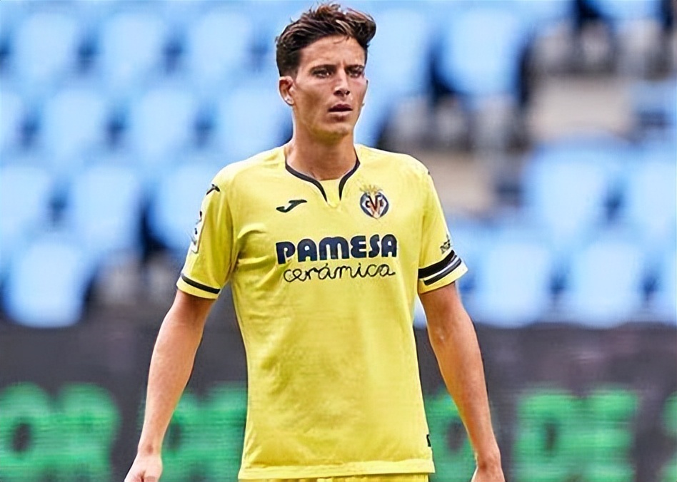 足坛十大新星左脚,足坛左脚中场排行榜