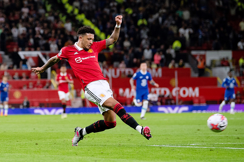 曼联1亿标王主场首秀,曼联0-1埃弗顿受伤