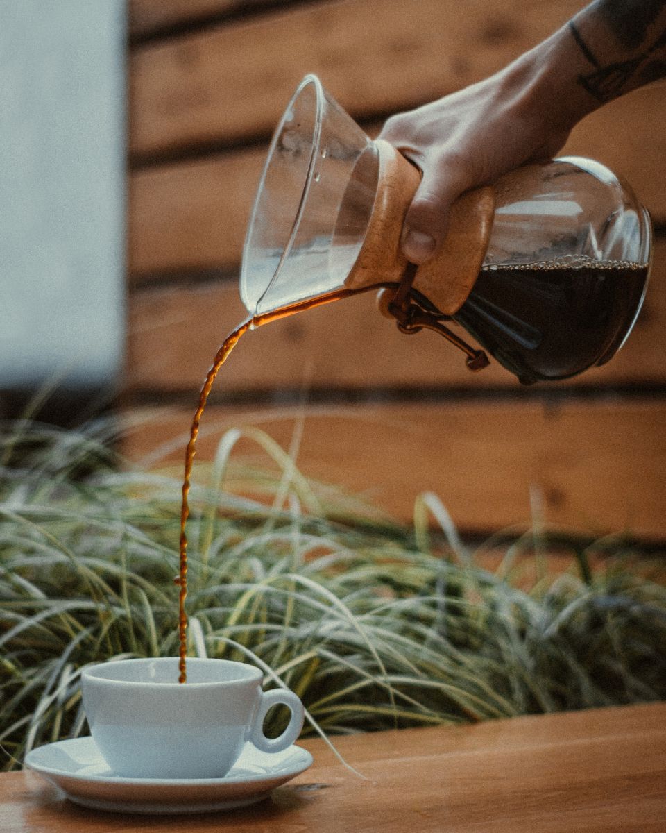 美式咖啡和拿铁哪个更好,美式拿铁哪个浓