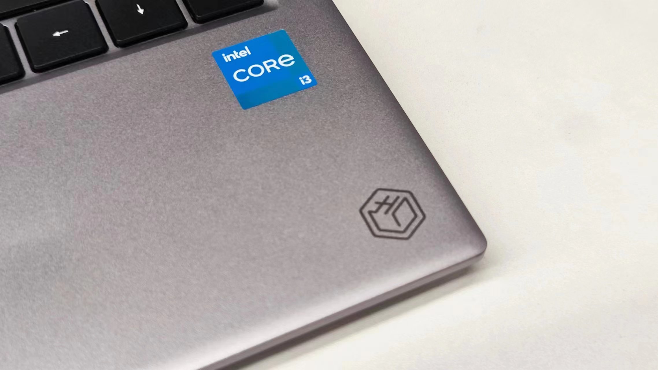 笔记本电脑推荐1000元至2000之间,性价比最高千元笔记本