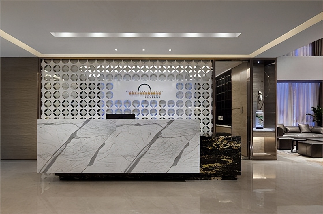 东方办公装修公司,健鼎科技公司办公室装修